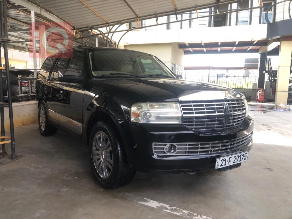 Lincoln Navigator